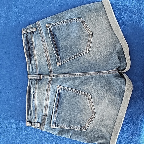 High rise jean shorts - Picture 2 of 3